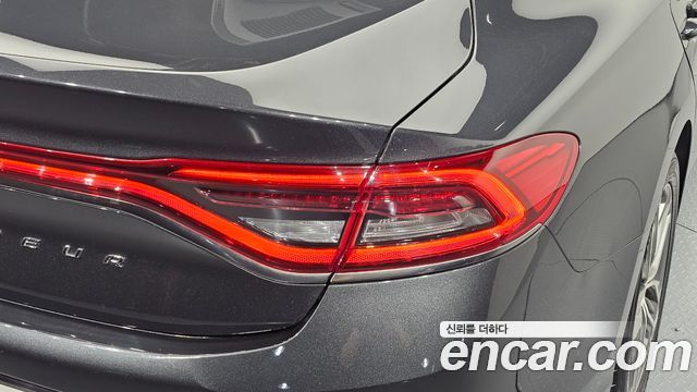 Hyundai Grandeur 2017 — photo 9