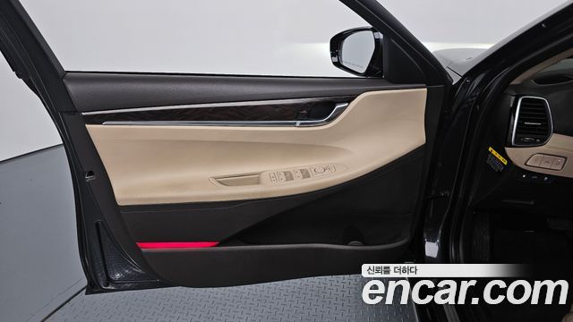 Hyundai Grandeur 2017 — photo 14