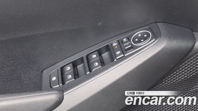 Kia Seltos 2023 — photo 17