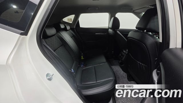 Kia Seltos 2023 — photo 30