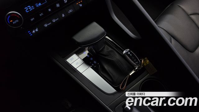 Hyundai AVANTE 2021 — photo 9