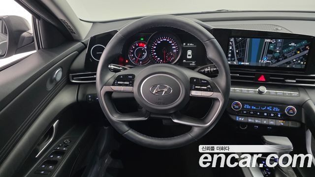 Hyundai AVANTE 2021 — photo 13
