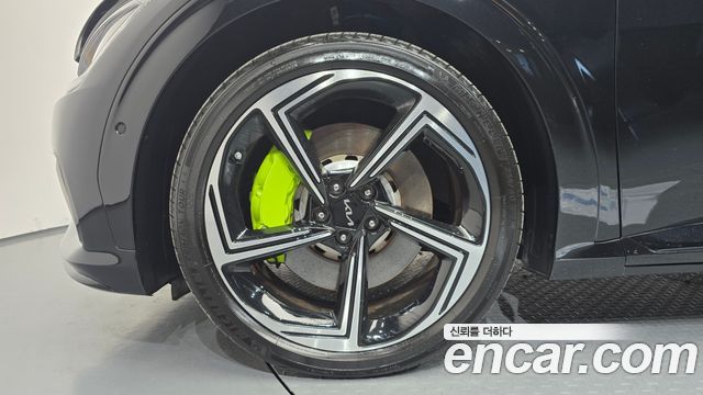 Kia EV6 2023 — photo 5