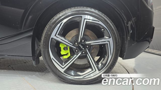 Kia EV6 2023 — photo 7