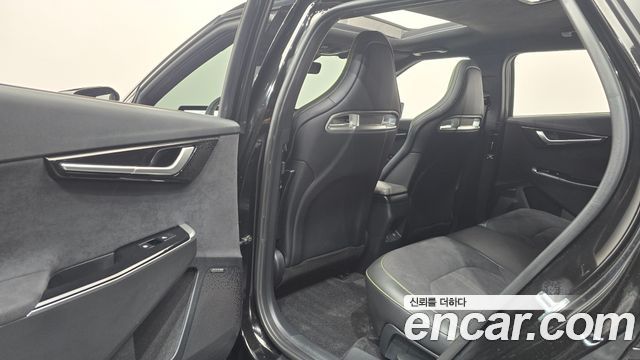 Kia EV6 2023 — photo 29