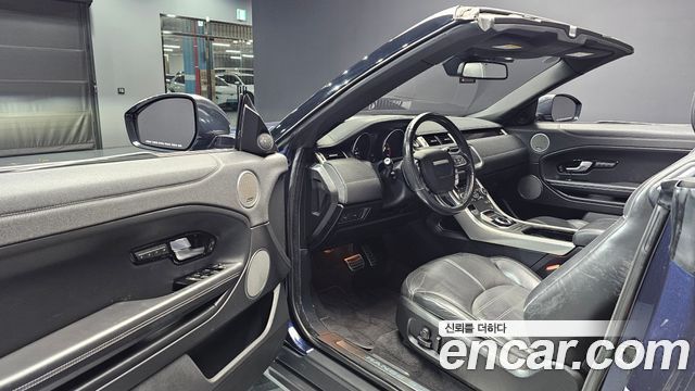 Land Rover Range Rover Evoque 2017 — photo 10