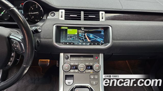 Land Rover Range Rover Evoque 2017 — photo 13