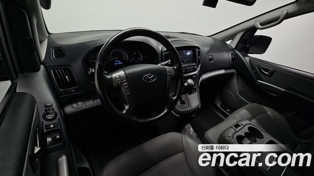 Hyundai Starex 2018 — photo 7