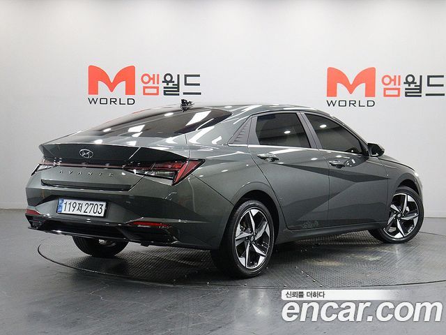 Hyundai AVANTE 2023 — photo 3