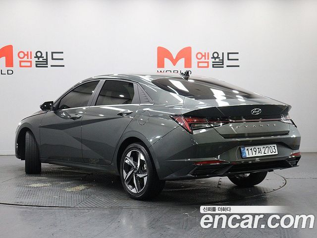 Hyundai AVANTE 2023 — photo 4