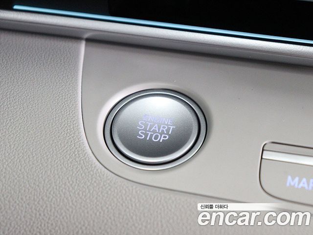 Hyundai AVANTE 2023 — photo 11