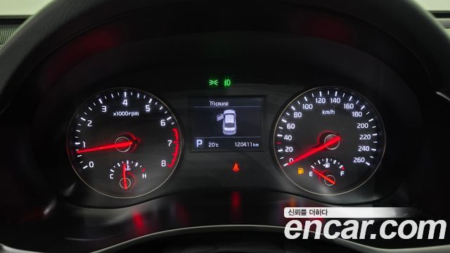 Kia K7 2016 — photo 11