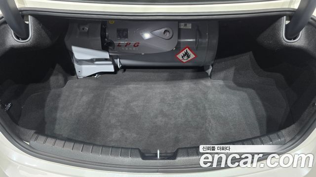 Kia K7 2016 — photo 33