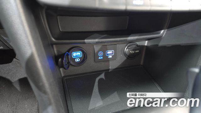 Hyundai Kona 2020 — photo 30
