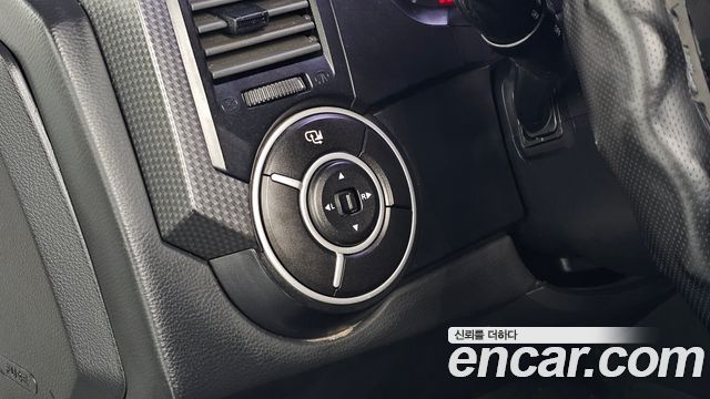 KG Mobility KORANDO 2015 — photo 24