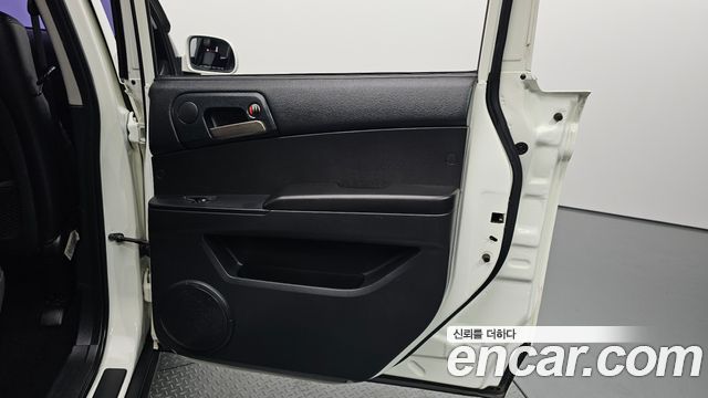 KG Mobility KORANDO 2015 — photo 15
