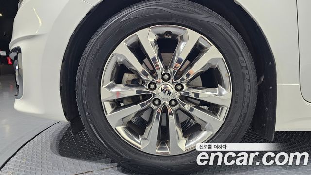 Kia Canival 2017 — photo 5
