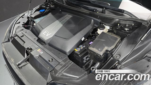 Kia EV6 2023 — photo 6