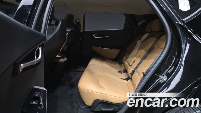 Kia EV6 2023 — photo 18