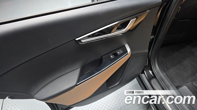 Kia EV6 2023 — photo 15