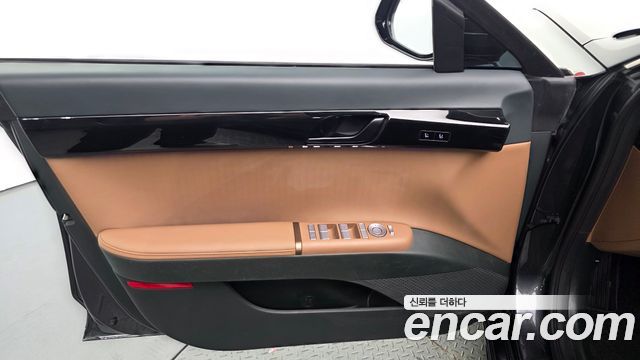 Hyundai Grandeur 2025 — photo 14
