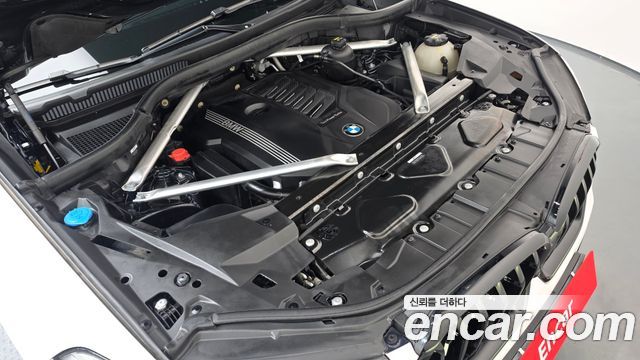 BMW X6 2022 — photo 6