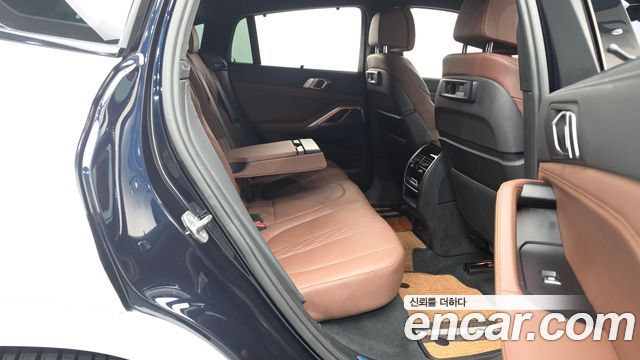 BMW X6 2022 — photo 17