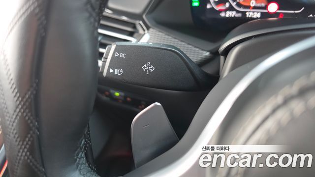 BMW X6 2022 — photo 29