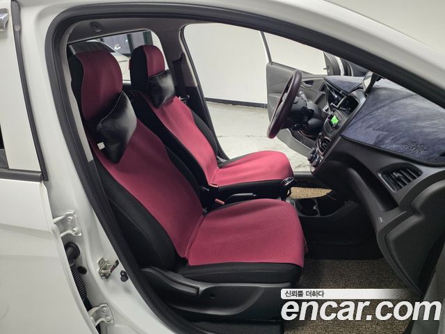 Chevrolet Korea Spark 2017 — photo 9