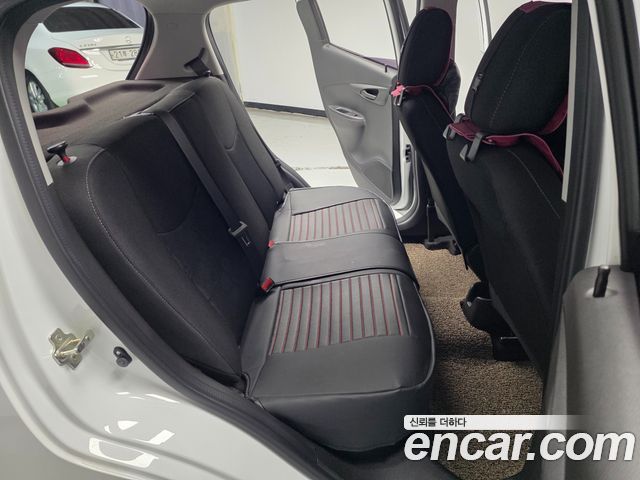 Chevrolet Korea Spark 2017 — photo 10
