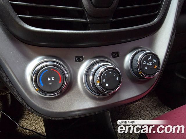 Chevrolet Korea Spark 2017 — photo 13