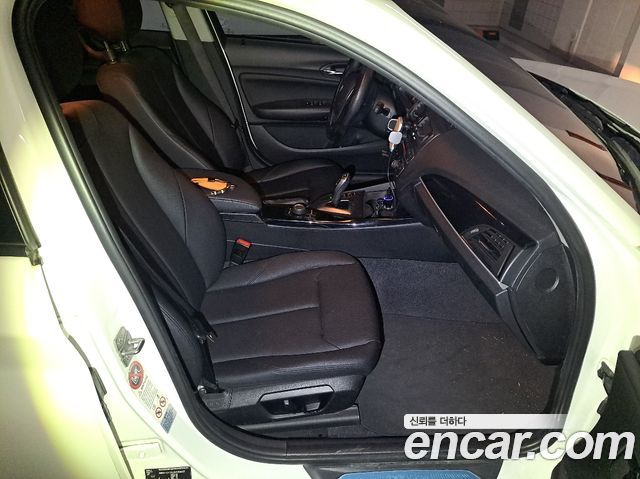 BMW 1-Series 2013 — photo 13