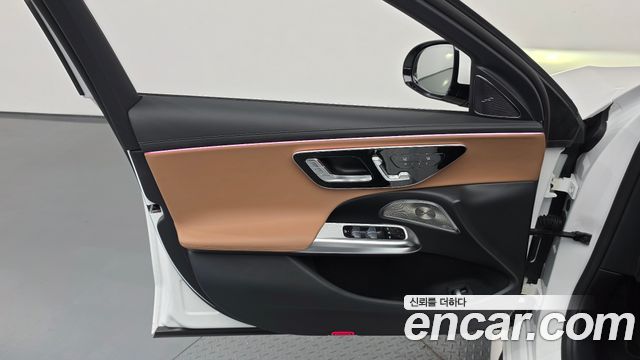 Mercedes-Benz E-Class 2026 — photo 14