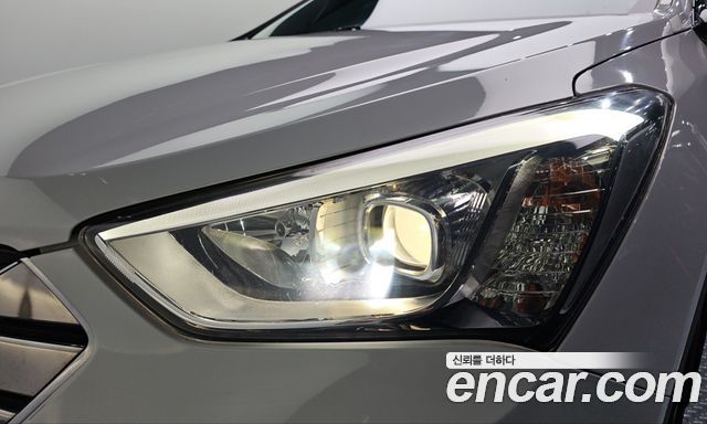 Hyundai Santafe 2013 — photo 8
