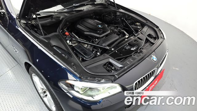 BMW 5-Series 2016 — photo 6