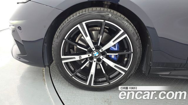 BMW 5-Series 2024 — photo 5