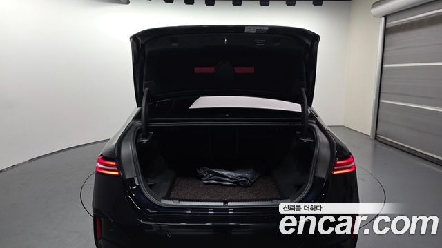 BMW 5-Series 2024 — photo 20