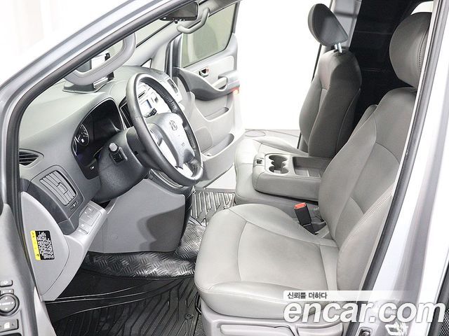 Hyundai Starex 2021 — photo 6