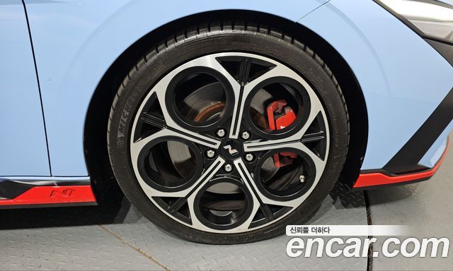 Hyundai AVANTE 2025 — photo 7