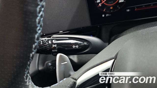 Hyundai AVANTE 2025 — photo 28
