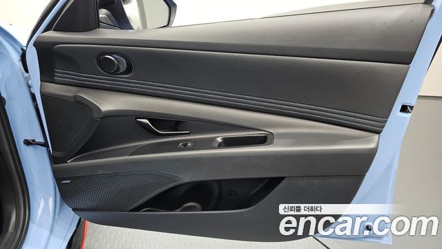 Hyundai AVANTE 2025 — photo 29