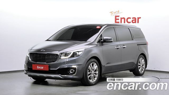 Kia Canival 2018 — photo 1