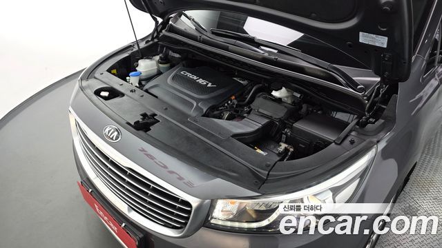 Kia Canival 2018 — photo 6