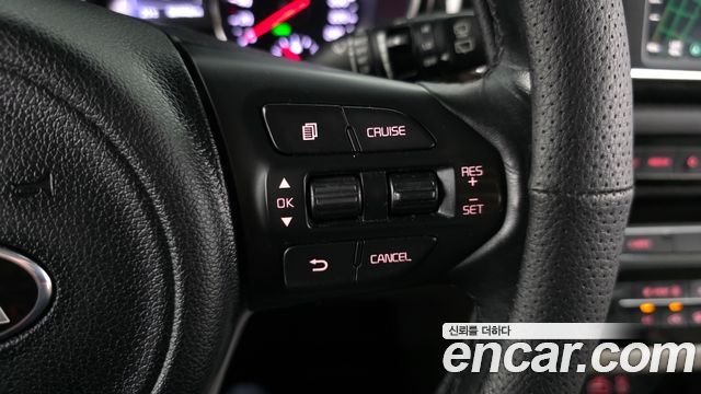 Kia Canival 2018 — photo 17