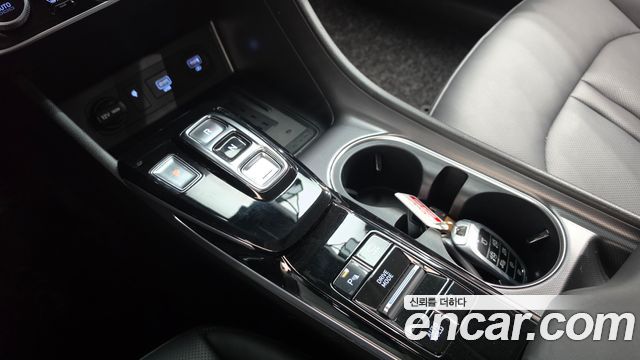 Hyundai Sonata 2021 — photo 9
