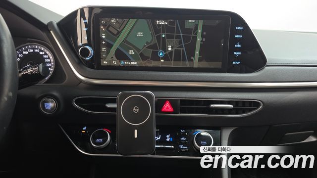 Hyundai Sonata 2021 — photo 13