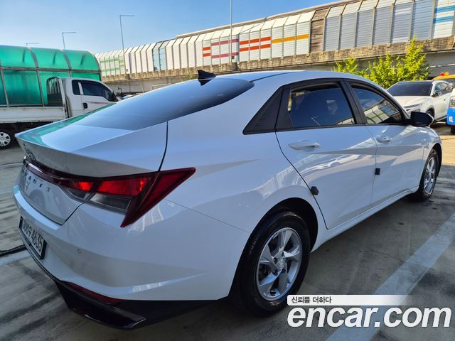 Hyundai AVANTE 2021 — photo 5