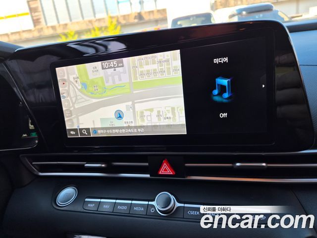 Hyundai AVANTE 2021 — photo 15