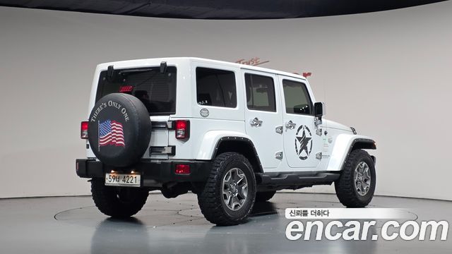 Jeep Wrangler 2012 — photo 2