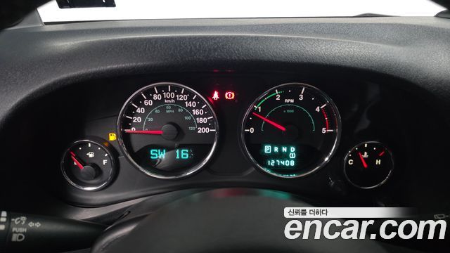 Jeep Wrangler 2012 — photo 8